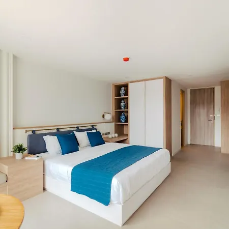 Blu 395 Apartment