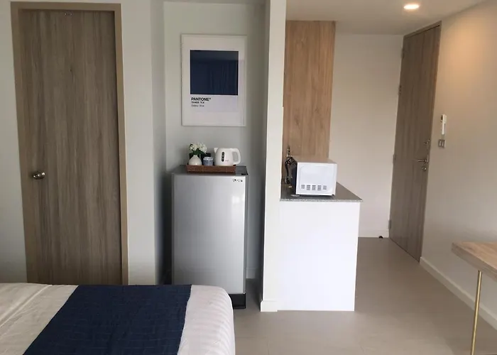 Blu 395 Ari-saphan Khwai מלון 4*